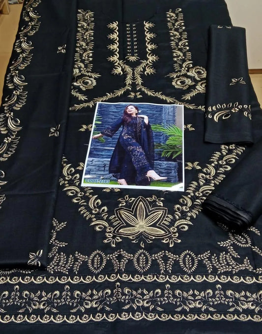 3 Pcs Women's Lawn Unstitched Embroidered Suit